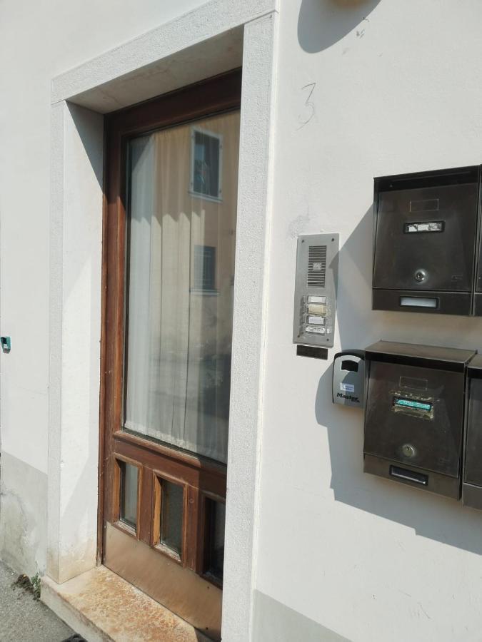 Il Vicolo_Carinissimo Appartamento In Centro Storico, Zona Giorno Mansardata Belluno Zewnętrze zdjęcie