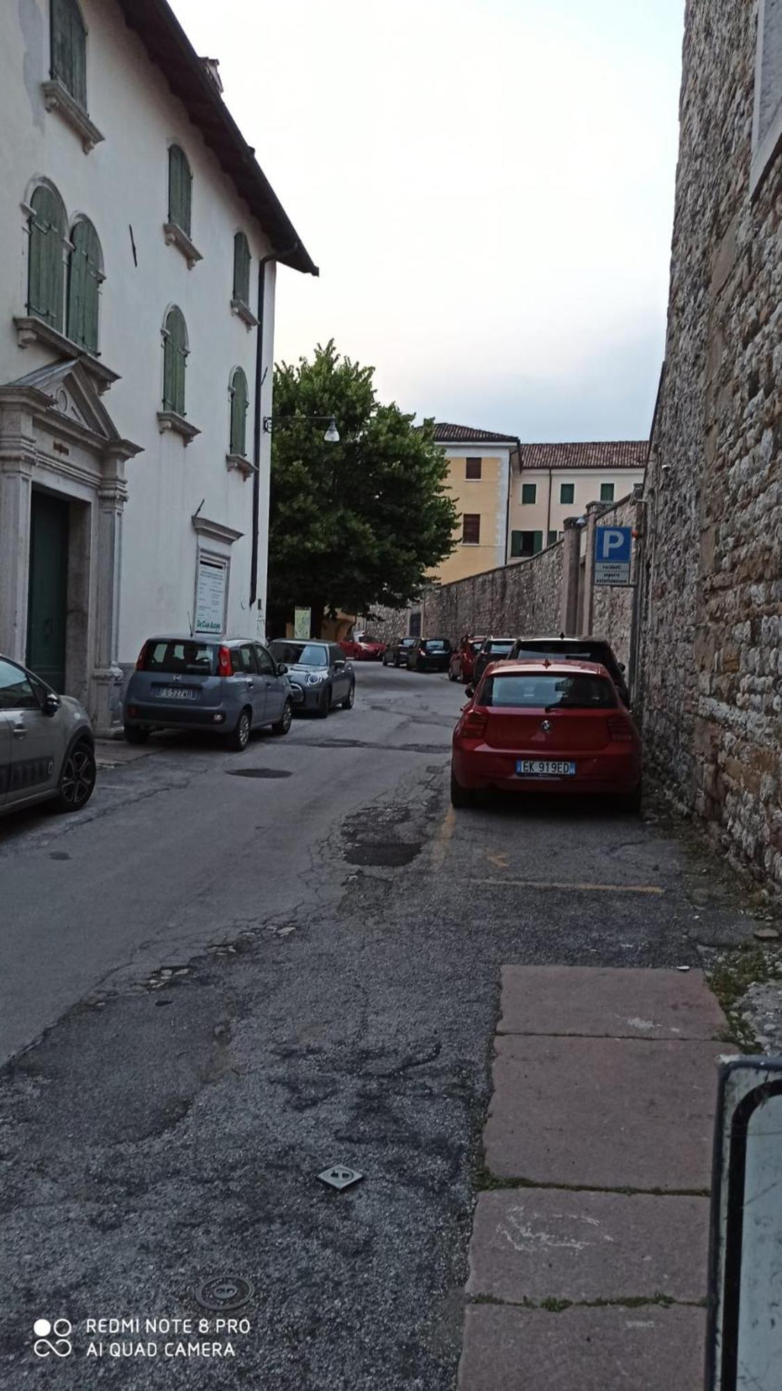 Il Vicolo_Carinissimo Appartamento In Centro Storico, Zona Giorno Mansardata Belluno Zewnętrze zdjęcie